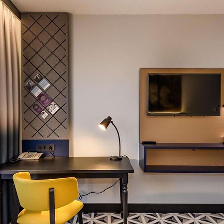 Mercure Hotel Freiburg Am Muenster Bagian luar foto